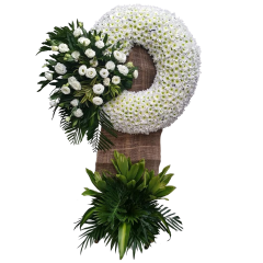 Funeral wreath on a stand. Express your sympathy and condolences. Express delivery by reliable Philippine florist located in Makati City.